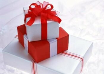 Що подарувати дівчинці на 8 років: ідеї для натхнення 