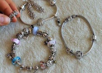 Браслети Pandora