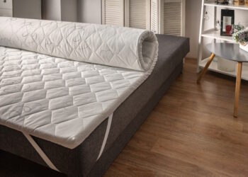 лучший топпер на диван