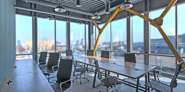 Оренда в Києві: офіс чи коворкінг