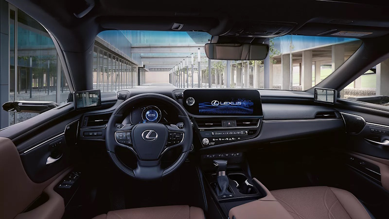 Інтер'єр Lexus ES