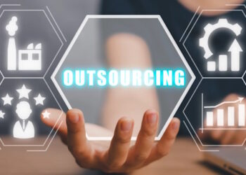 Віддайте юридичні проблеми на аутсорсинг