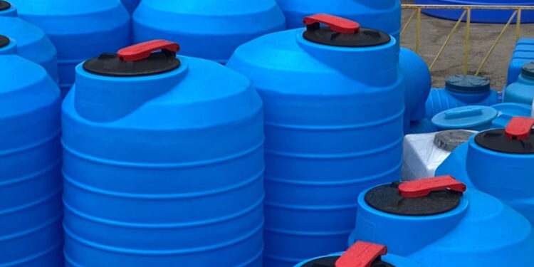 Пластикові ємності