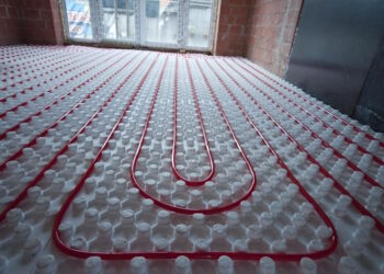 Водяна тепла підлога: