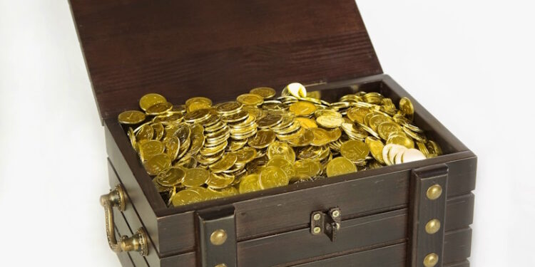 Квітка з косою: Про золоту скриню і заздренну бабу