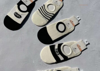 Короткі жіночі шкарпетки