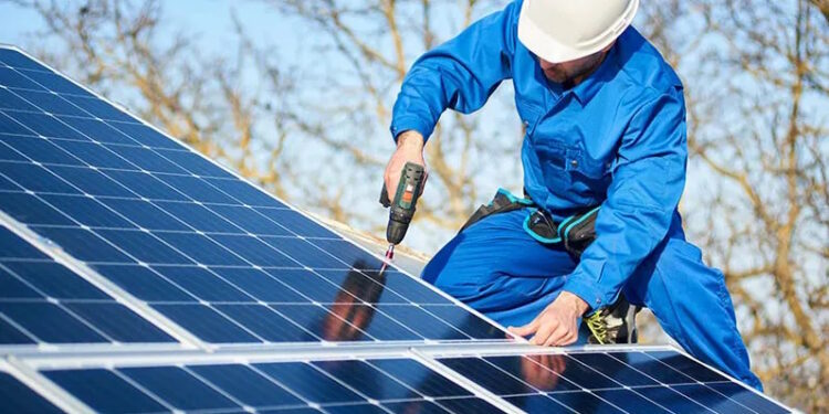 Монтаж сонячних електростанцій