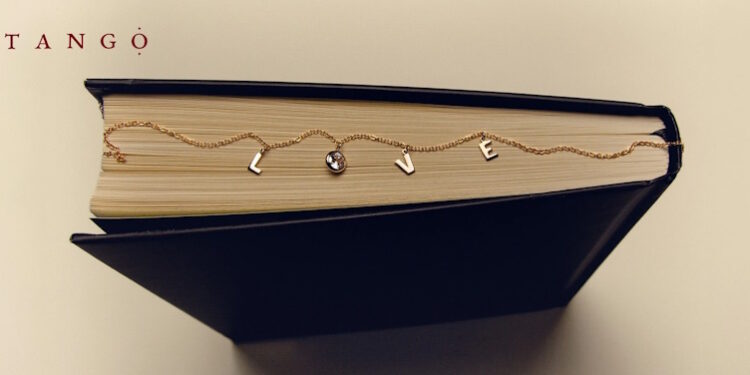 колье под вырез одежды