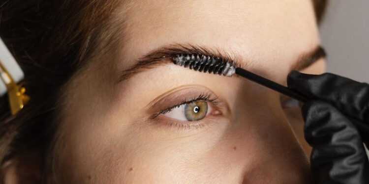 Сыворотка для роста ресниц и бровей