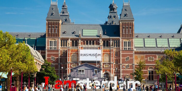 адвокат Нидерланды