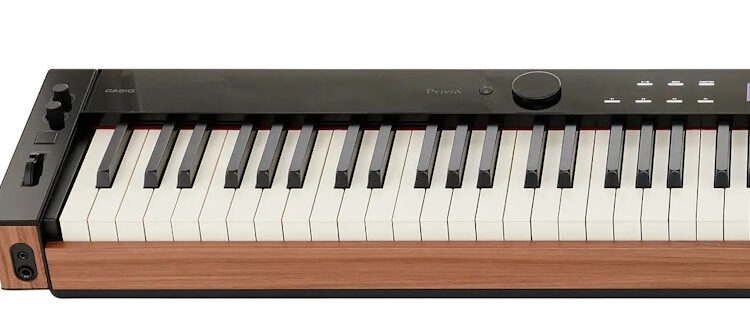 Піаніно Casio