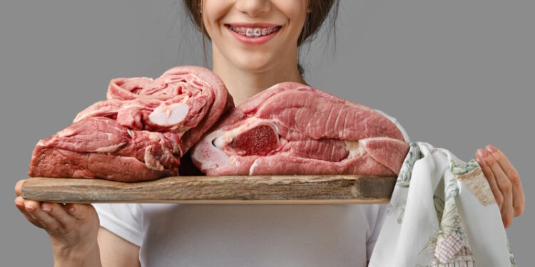 снится сырое мясо