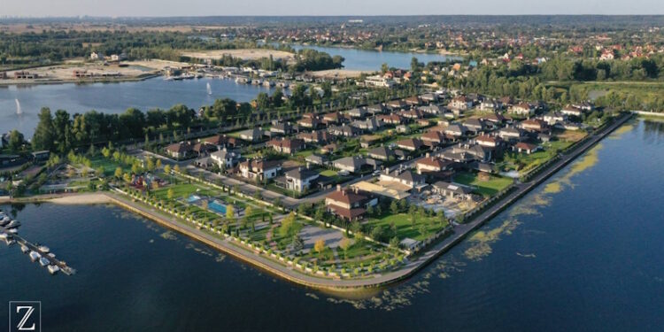 Життя біля води