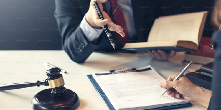 без адвоката не обійтися